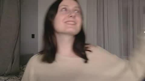 bonne_chance online show from December 2025 08:14:01 PM