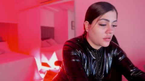 Bonnie  online show from February 2026 11:19:02 AM