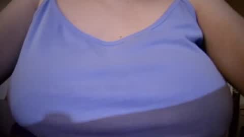 Snapshot of bonnie_jade chatting on April 2026 05:14:01 PM Bonnie online show from April 2026 05:14:01 PM