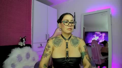 bonnie online show from May 2026 04:18:01 AM
