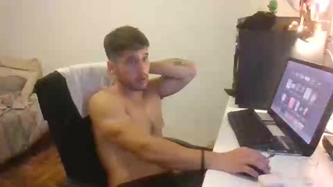 Snapshot of bonnie_x_clyde69 chatting on May 2026 03:12:01 AM bonnie_x_clyde69 online show from May 2026 03:12:01 AM