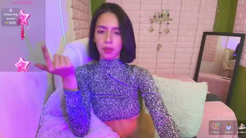 Bonnie  online show from January 2025 01:45:02 PM