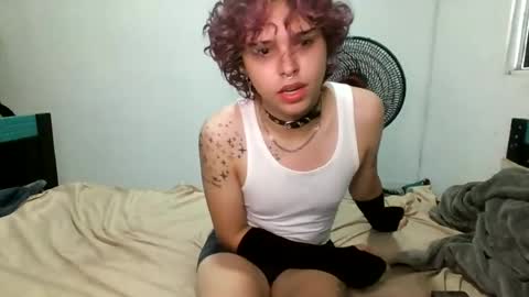 Snapshot of bonny_cum chatting on June 2026 03:35:01 PM bonny_cum online show from June 2026 03:35:01 PM