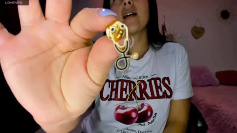 sofia  online show from January 2025 06:38:01 PM