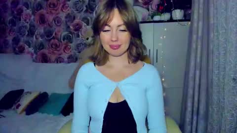 Mira online show from January 2025 07:23:02 PM