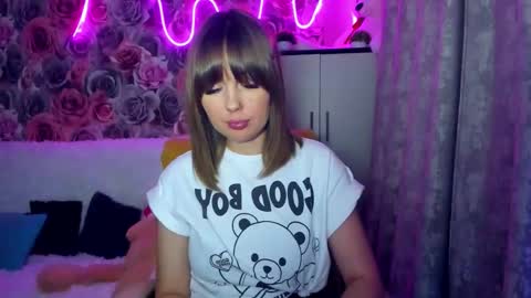 Mira online show from March 2025 07:56:01 PM