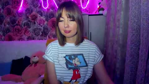 Mira online show from March 2025 07:54:01 PM