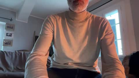 Snapshot of bonzo21 chatting on February 2025 04:37:02 PM bonzo21 online show from February 2025 04:37:02 PM