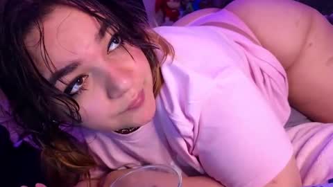 Snapshot of booboosperfectfacefuck chatting on February 2025 06:10:02 AM Nova sub to my fan club for free pms and sexy sloppy videos online show from February 2025 06:10:02 AM