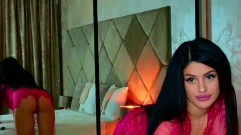 Snapshot of boobsiemilaa chatting on April 2026 10:35:02 PM Mila online show from April 2026 10:35:02 PM