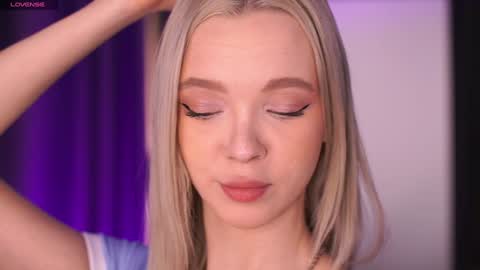 Alina online show from February 2026 08:18:02 AM