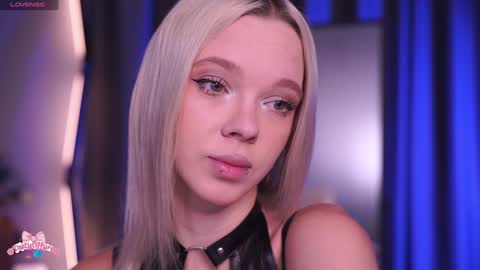 Alina online show from March 2026 08:42:02 AM