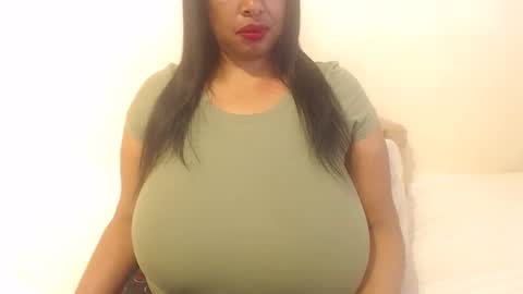 boobyqueen online show from October 2025 08:26:01 AM