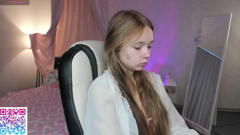 Snapshot of booozekirs_ chatting on September 2025 02:16:01 AM Milena online show from September 2025 02:16:01 AM