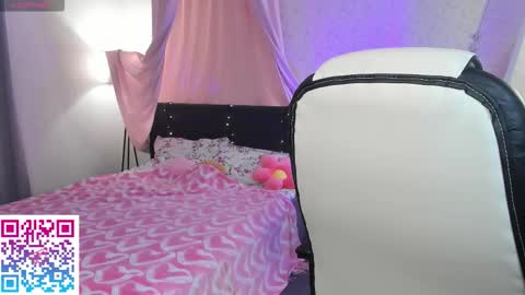 Snapshot of booozekirs_ chatting on October 2025 03:05:02 AM Milena online show from October 2025 03:05:02 AM