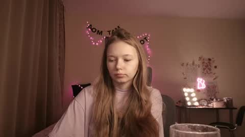 Snapshot of booozekirs_ chatting on November 2025 03:40:01 AM Milena online show from November 2025 03:40:01 AM