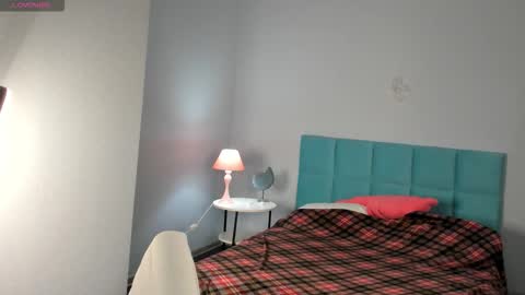 Snapshot of booozekirs_ chatting on November 2025 03:09:02 AM Milena online show from November 2025 03:09:02 AM