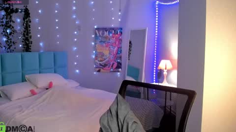 Snapshot of booozekirs_ chatting on April 2026 02:56:01 AM Milena online show from April 2026 02:56:01 AM