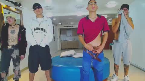 Snapshot of boranget chatting on December 2024 06:37:01 PM boranget online show from December 2024 06:37:01 PM