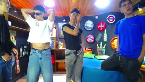 Snapshot of boranget chatting on September 2025 11:32:01 AM boranget online show from September 2025 11:32:01 AM