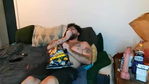 Snapshot of boredandirish21 chatting on October 2025 08:50:02 PM boredandirish21 online show from October 2025 08:50:02 PM