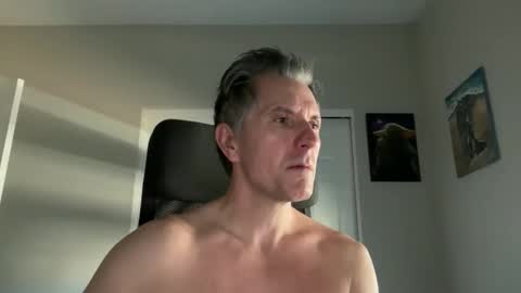 borisdm1976 online show from December 2025 06:38:01 PM