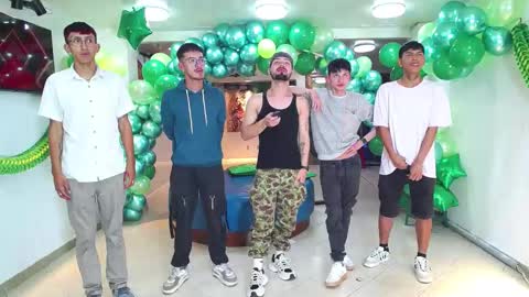 THOMAS AND DAMIAND online show from March 2025 05:09:01 AM