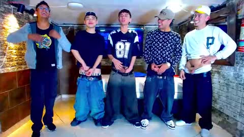 THOMAS AND DAMIAND online show from September 2025 04:47:01 AM