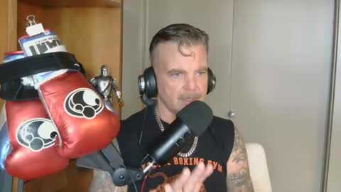 BOSS online show from November 2025 06:06:02 PM