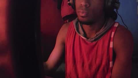 boss_playa98 online show from October 2025 08:36:02 AM