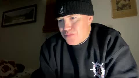 bostonirish45 online show from February 2026 04:17:01 AM