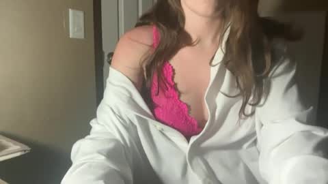 Snapshot of bougiebrunette13 chatting on July 2026 02:15:02 AM bougiebrunette online show from July 2026 02:15:02 AM
