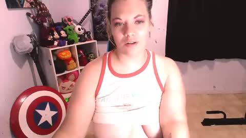 Snapshot of bouncinbooty chatting on October 2025 09:24:01 PM Pumpkin Butt online show from October 2025 09:24:01 PM