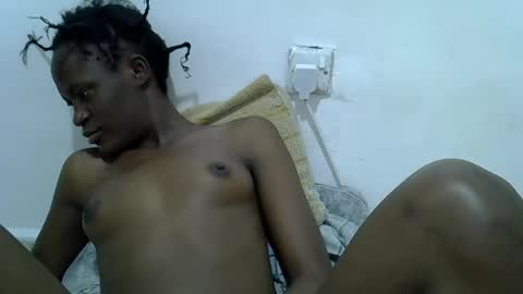 Snapshot of bouncy_vee chatting on March 2026 01:36:01 PM bouncy_vee online show from March 2026 01:36:01 PM