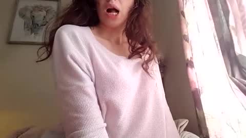 Bouncy Queen Majesty online show from January 2025 06:39:01 PM