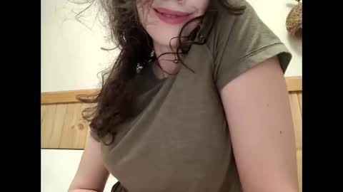 Snapshot of bouncyqueenmajesty chatting on March 2026 07:31:01 PM Bouncy Queen Majesty online show from March 2026 07:31:01 PM