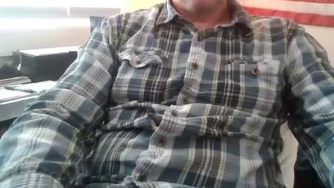 Snapshot of bourbonman144 chatting on November 2025 09:47:01 PM bourbonman144 online show from November 2025 09:47:01 PM