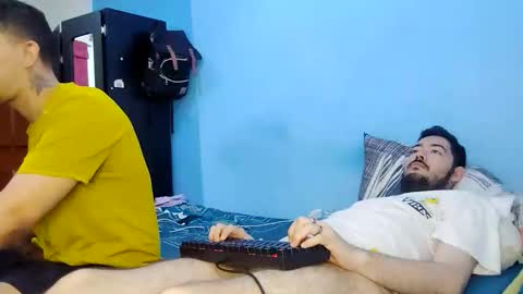 Snapshot of bowsy462 chatting on November 2025 05:12:01 PM Juan F online show from November 2025 05:12:01 PM