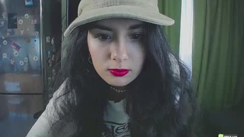 Helen  online show from February 2025 11:44:02 AM