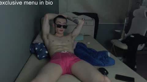 boxman556990 online show from February 2026 06:42:02 AM