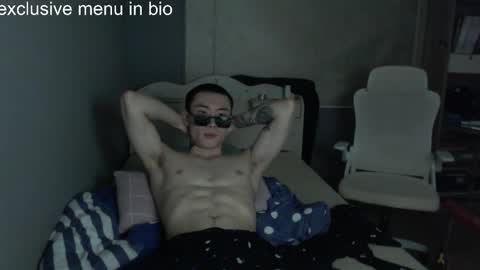 boxman556990 online show from February 2026 06:12:02 AM