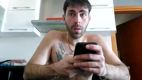 Snapshot of boy_aroundtheworld chatting on April 2026 08:19:01 AM Dan online show from April 2026 08:19:01 AM