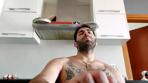 Snapshot of boy_aroundtheworld chatting on April 2026 11:35:02 AM Dan online show from April 2026 11:35:02 AM