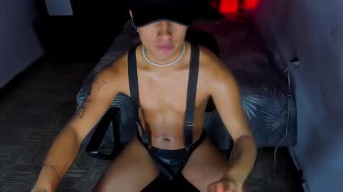 boy_nauthy online show from January 2025 04:55:01 AM