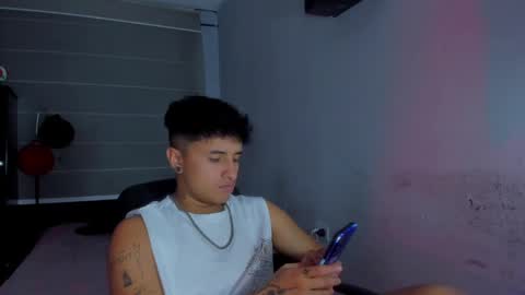 boy_nauthy online show from January 2025 04:44:02 AM