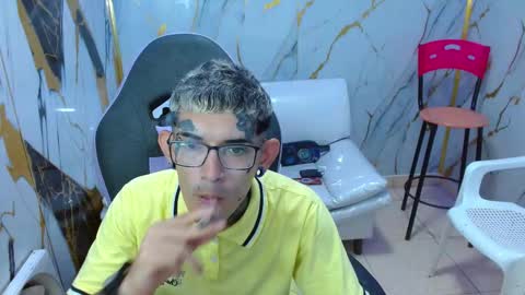 Snapshot of boy_tatto77 chatting on March 2026 12:42:01 PM boy_tatto77 online show from March 2026 12:42:01 PM