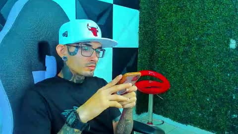 Snapshot of boy_tatto77 chatting on March 2026 12:41:01 PM boy_tatto77 online show from March 2026 12:41:01 PM