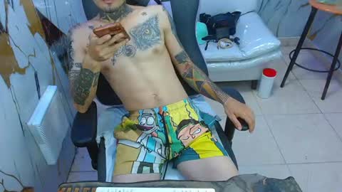 Snapshot of boy_tatto77 chatting on June 2026 02:05:01 AM boy_tatto77 online show from June 2026 02:05:01 AM