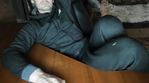 BoyApollon online show from December 2025 08:10:01 AM