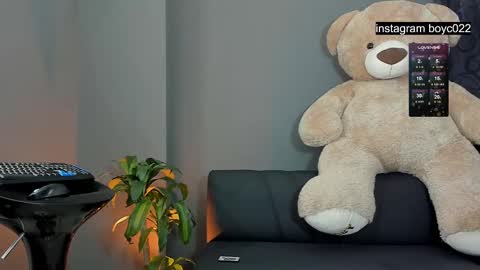 boyc02_ online show from February 2025 10:49:01 AM